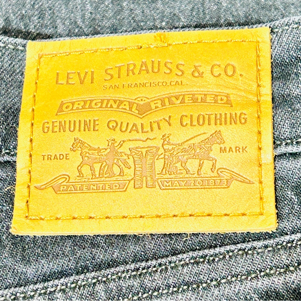 Levi’s jeans Ribcage Straight leg jeans Premium buttonfly gray women Size 28 - Picture 12 of 12